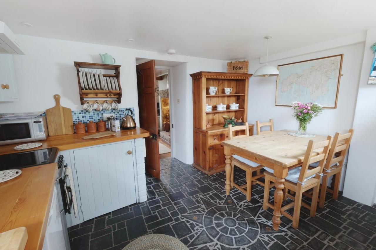 Niver Dew Holiday Cottage Lower Boscaswell Bagian luar foto