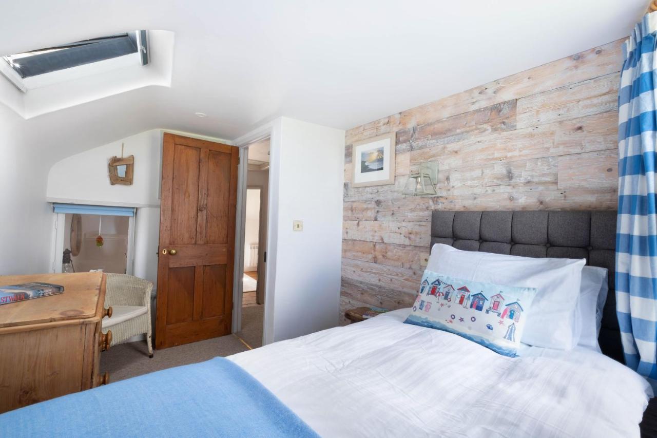 Niver Dew Holiday Cottage Lower Boscaswell Bagian luar foto