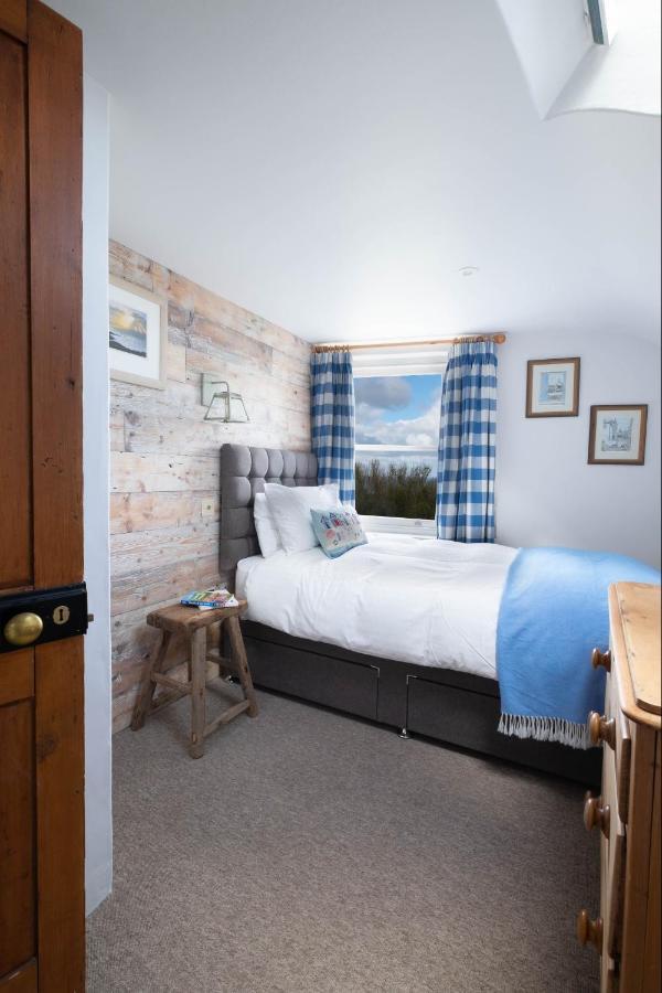 Niver Dew Holiday Cottage Lower Boscaswell Bagian luar foto